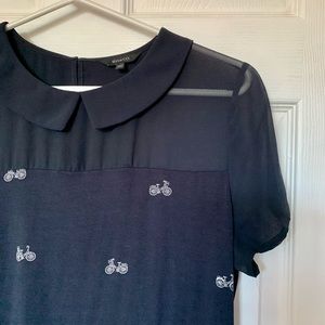 EUC RW&Co collared blouse bicycle print